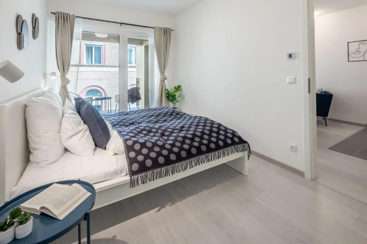 Modern Apt In Authentic Central Area Budapest Hungary