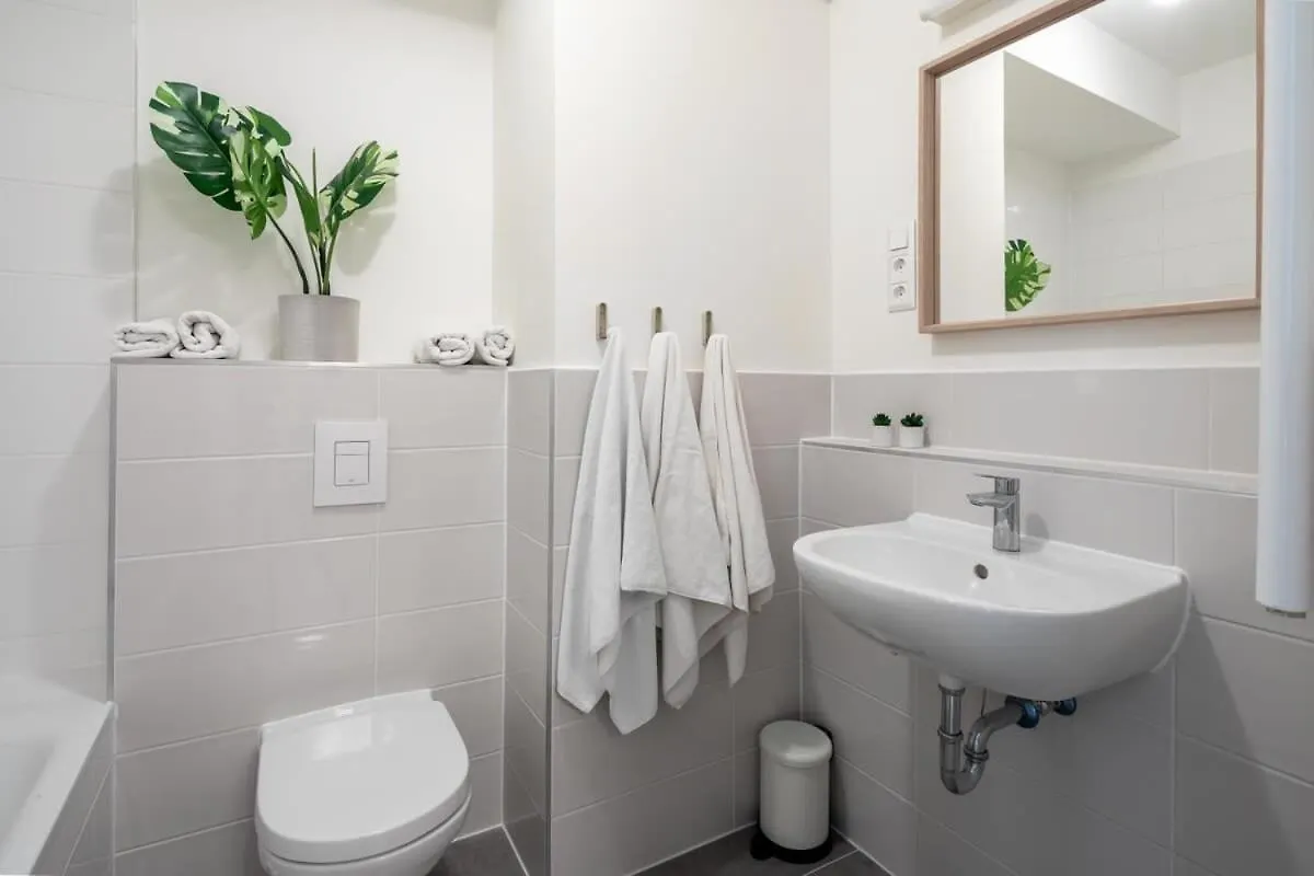 Apartment Modern Apt In Authentic Central Area Budapest Hungary