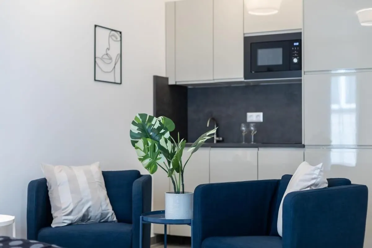 Apartment Modern Apt In Authentic Central Area Budapest